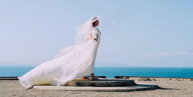 蔚蓝海岸婚纱摄影图片