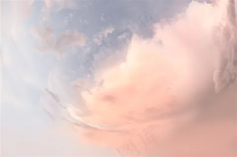 粉色的云朵和天空 粉色的云朵和天空