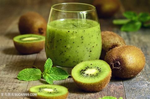 新鲜猕猴桃汁高清图片