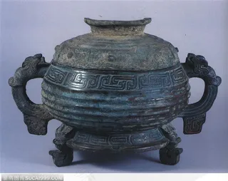 漂亮的圆形食器