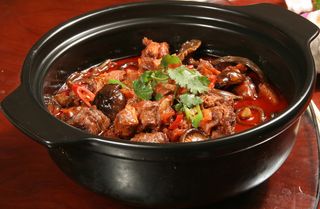 山菌煨牛腩28元