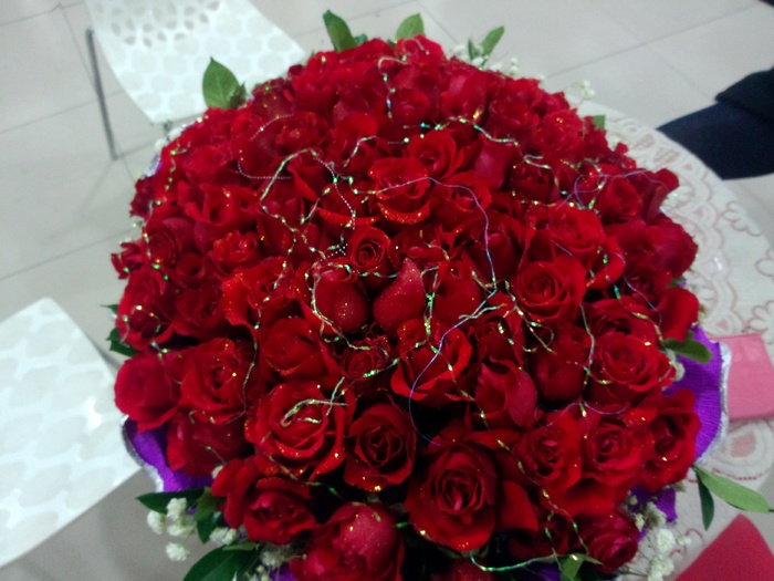 情人节玫瑰花包装图片