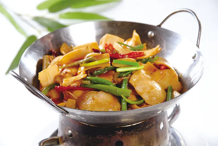 干锅美食焖锅湘菜麻辣香辣纸锅干锅黄喉