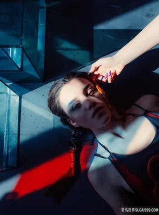 化妆品模特美容