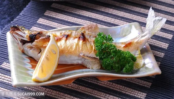 香鱼盐烤的美食图片 香鱼盐烤的美食图片