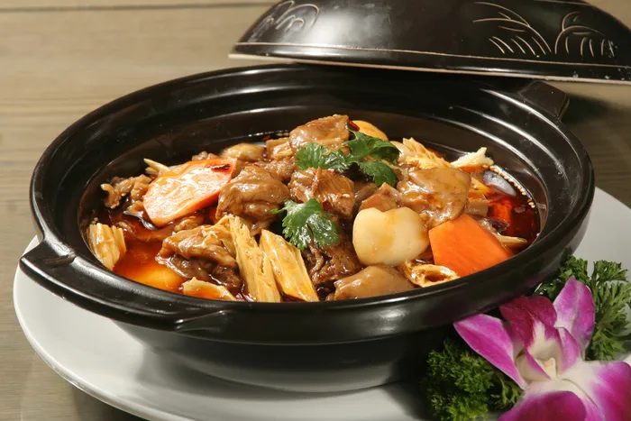 红焖羊肉煲28元 (3)
