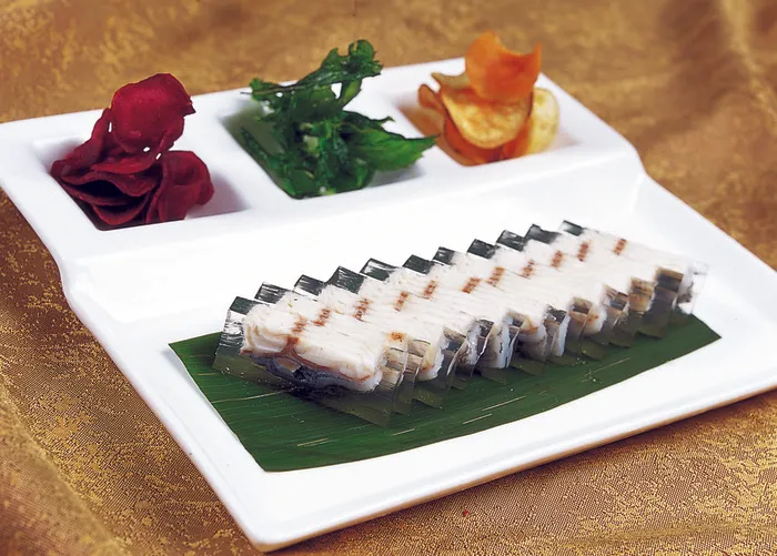 1009LC-0577水晶鳗鱼配杂粮