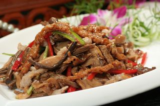 四大名菇烧牛柳 (7)