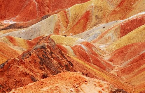 七彩丹霞地貌风光