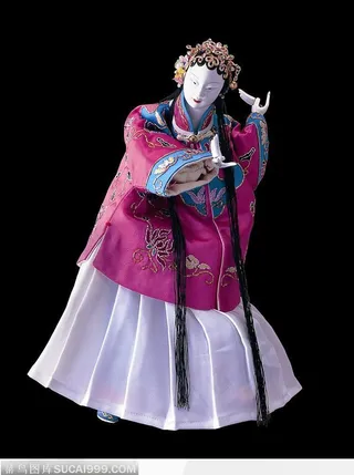 粉色衣服的长发戏偶-京剧穆桂英