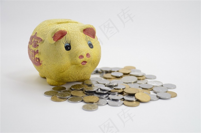 存钱罐和硬币