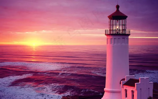 海边夕阳霞光下的灯塔图片 海边夕阳霞光下的灯塔图片