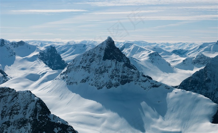 唯美雪山山峰景色高清大图