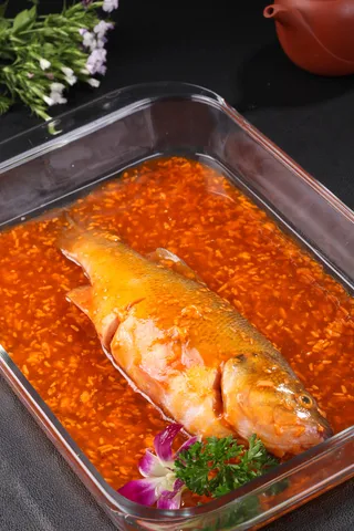 明炉酒香鲈鱼 (1)