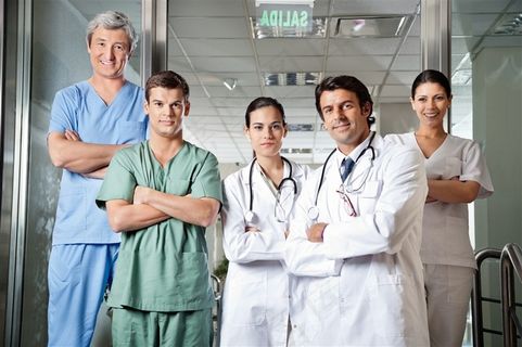 医疗团队男女人物高清图片