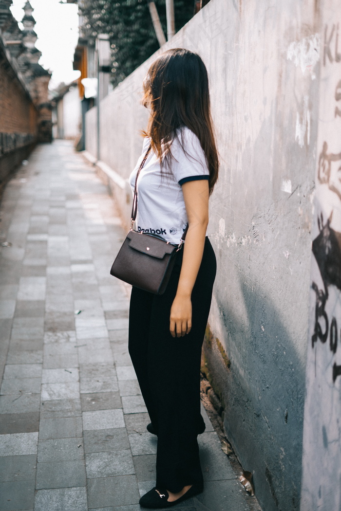 可爱微胖女图片