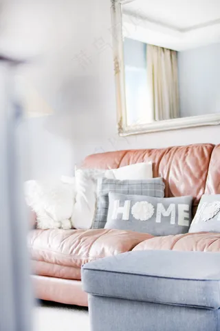 欧式客厅装修效果图