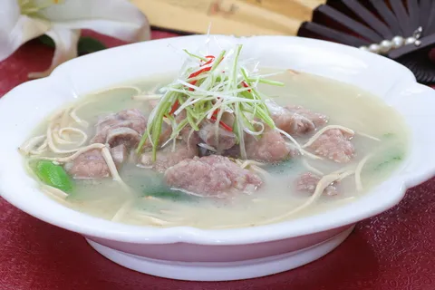 腐皮嫩滑骨   22元 (1)