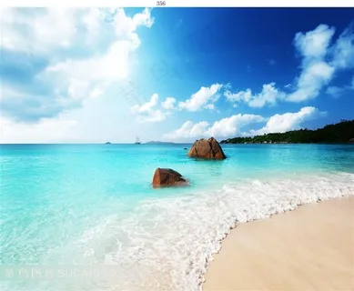 沙滩边的绿海蓝天 沙滩边的绿海蓝天