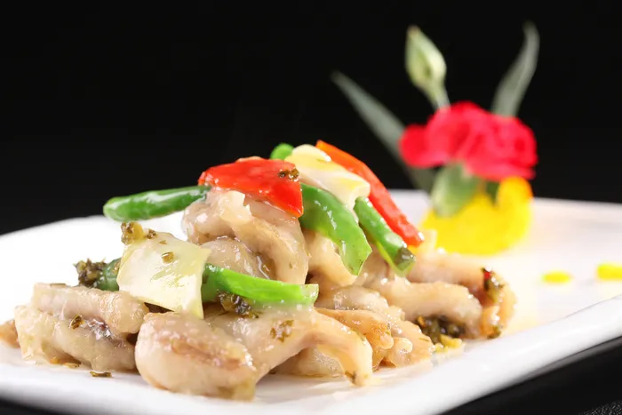 R00595雪菜黄鱼腩