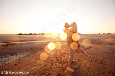 高清图片甜蜜的情侣写真