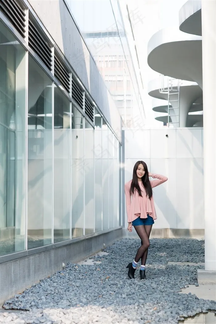 邻家女孩甜美可人李妞妞写真