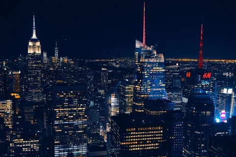 璀璨的城市夜景高清图 璀璨的城市夜景高清图