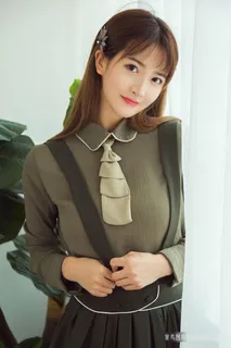 甜美小清新美女小汐高清写真图片