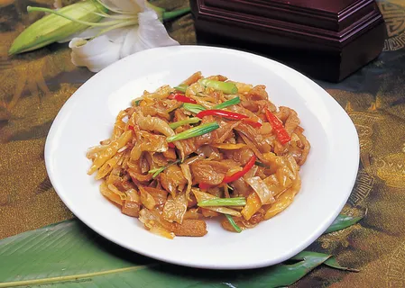 白椒炒肥肠 白椒炒肥肠