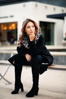 亚洲气质成熟美女图片