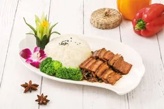 梅菜扣肉餐饮快餐盖浇饭产品成品高清大图