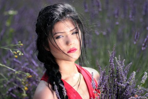 红颜美女图片 红颜美女图片