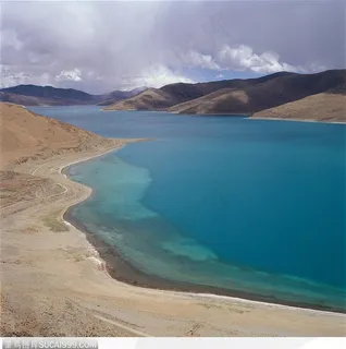 西藏风景-碧绿的湖泊 西藏风景-碧绿的湖泊
