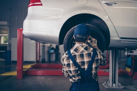 唯美汽车维修主题高清图片