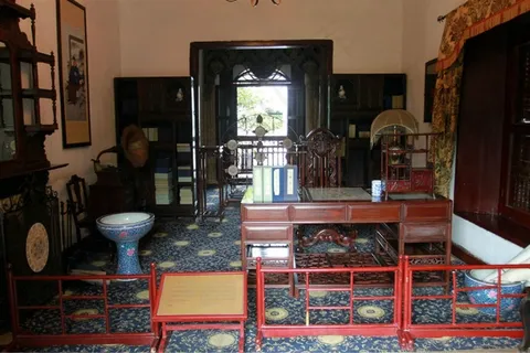 古色古香的室内民宅