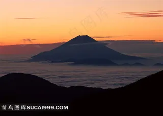 日本富士山日出风景素材图片