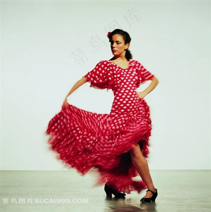 红裙舞蹈美女素材