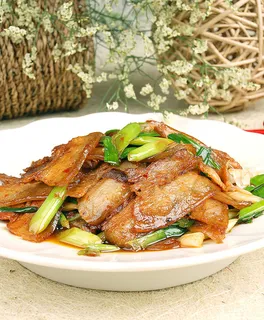 香干回锅肉 香干回锅肉