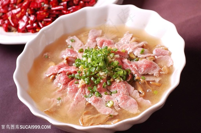 嫩溜牛柳中华美食摄影图