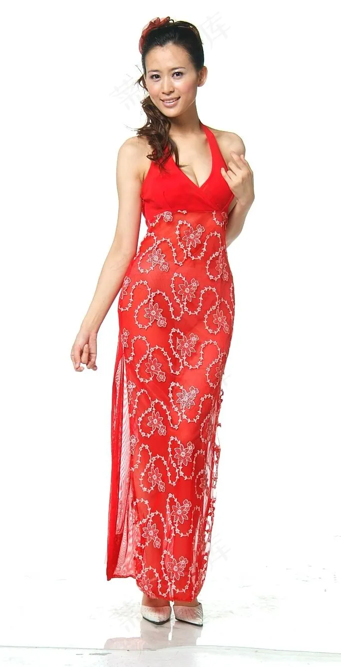 红色长款礼服