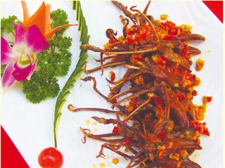 J04-0129   香辣爆鹅舌