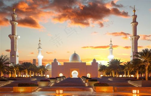 繁华的迪拜城市景色