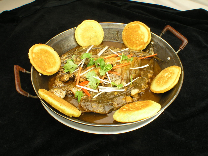 3058鱼锅饼子