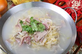 锅仔酸菜羊杂 (4)