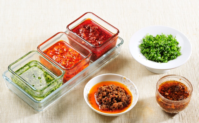 调味料火锅配料美食调味品辣椒酱