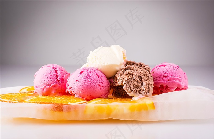 雪糕系列 - 美味可口的香草巧克力水果雪糕