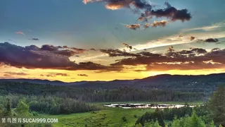 黄昏美景山脉壁纸