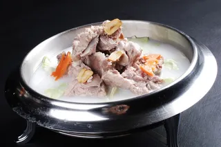 咸骨肉芥胆美食素材