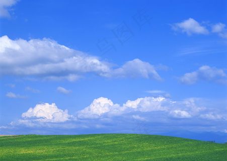 清澈天空草原背景云层云彩
