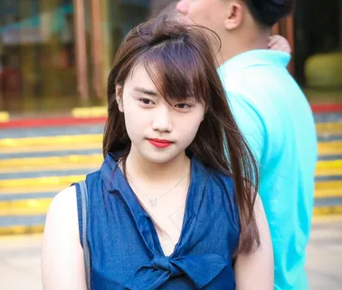 校园青春女生图片 校园青春女生图片